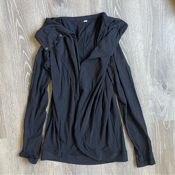 Lululemon Rulu Rally Wrap - Picture 2 of 5